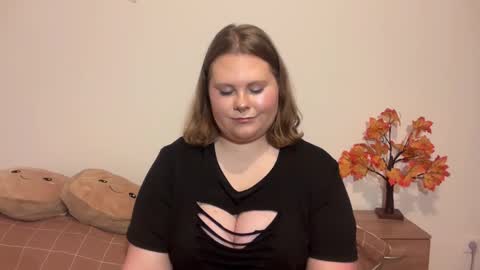 Brianna online show from 11/16/25, 07:25