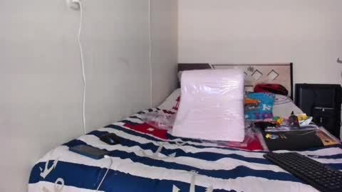 Snapshot of brianrossex chatting on 03/04/25, 04:27 BRIANROSS online show from 03/04/25, 04:27