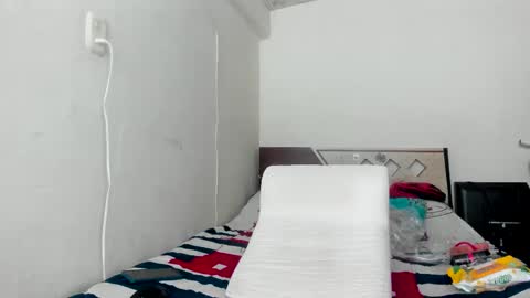 Snapshot of brianrossex chatting on 03/07/25, 04:35 BRIANROSS online show from 03/07/25, 04:35