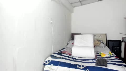 Snapshot of brianrossex chatting on 03/11/25, 02:32 BRIANROSS online show from 03/11/25, 02:32