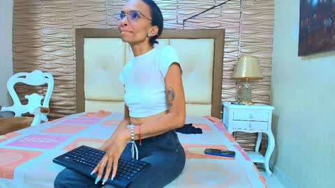 Snapshot of brianrossex chatting on 02/14/26, 02:19 BRIANROSS online show from 02/14/26, 02:19