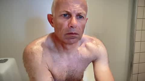 Snapshot of briantimes chatting on 07/16/26, 10:54 Brian online show from 07/16/26, 10:54