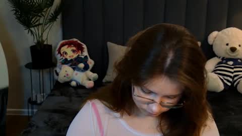 briarwynn online show from 11/11/25, 09:04