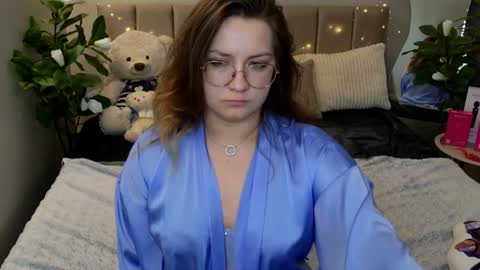 Snapshot of briarwynn chatting on 06/16/26, 07:49 briarwynn online show from 06/16/26, 07:49