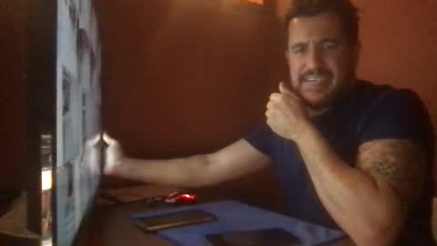 bricamaior16 online show from 09/28/25, 04:07