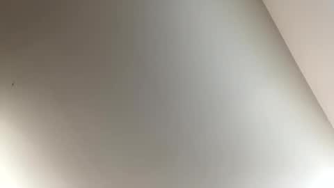 brick280446 online show from 02/15/26, 06:43