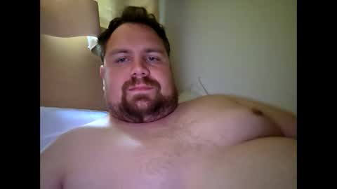 Snapshot of bridgeedude28 chatting on 05/27/26, 02:58 bridgeedude28 online show from 05/27/26, 02:58