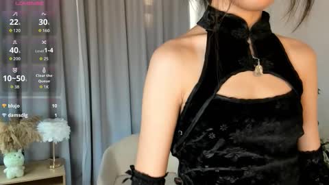 Hanna online show from 10/16/25, 02:23