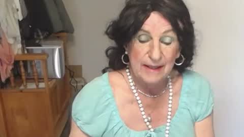 Snapshot of bridgetfouru chatting on 02/21/25, 01:33 bridgetfouru online show from 02/21/25, 01:33