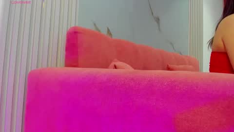 Snapshot of bridgetrodriguez chatting on 09/25/25, 12:09 online show from 09/25/25, 12:09