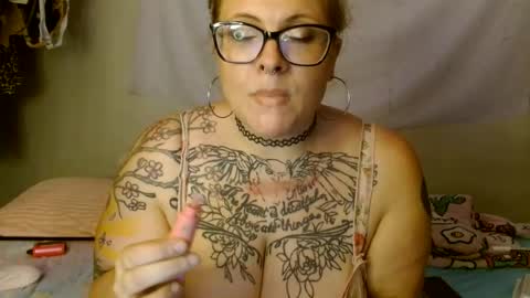 Snapshot of briebaby88 chatting on 07/14/26, 06:51 Leela Marie xo online show from 07/14/26, 06:51