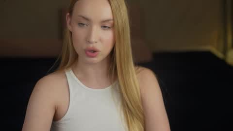 Diamonds Girls online show from 09/17/25, 12:01