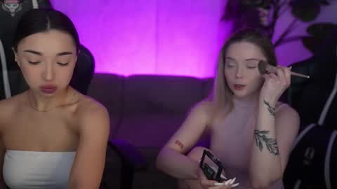 Diamonds Girls online show from 02/18/26, 08:43