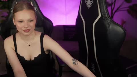 Diamonds Girls online show from 05/05/26, 07:00