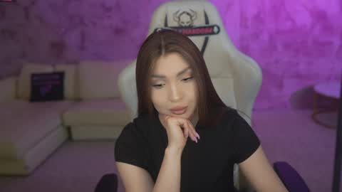 Diamonds Girls online show from 05/23/26, 07:13