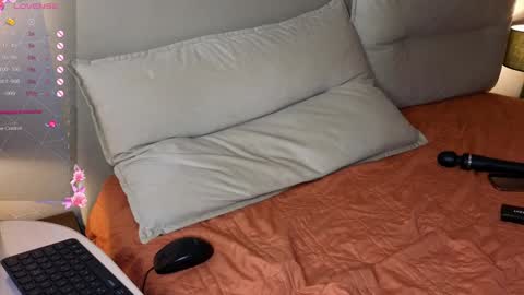 Amina Adelina online show from 10/20/25, 12:22