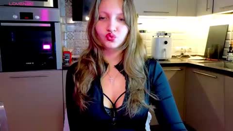 Snapshot of brightsstar chatting on 02/03/26, 02:33 Mitty online show from 02/03/26, 02:33