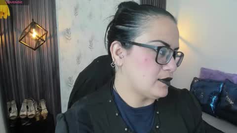 BRIGITTE online show from 02/06/26, 01:10