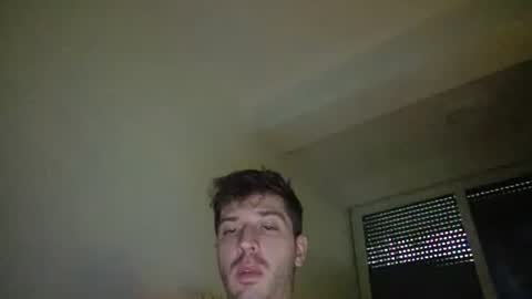 Snapshot of brii0000 chatting on 12/26/24, 01:54 brii0000 online show from 12/26/24, 01:54