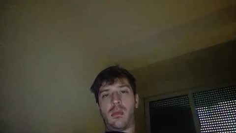 Snapshot of brii0000 chatting on 02/16/25, 03:05 brii0000 online show from 02/16/25, 03:05