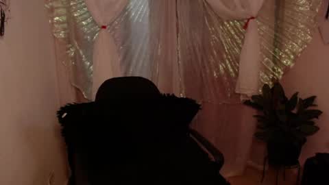 Brilla Mettal online show from 10/16/25, 12:11