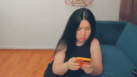 Snapshot of brilliantegirl_ chatting on 06/28/26, 07:14 brilliantegirl_ online show from 06/28/26, 07:14
