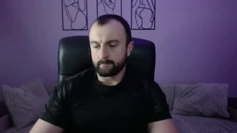 brindlefly69 online show from 04/20/26, 10:29