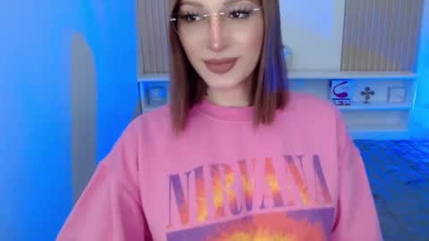 Snapshot of brinnababe_01 chatting on 12/17/24, 04:01 brinna online show from 12/17/24, 04:01