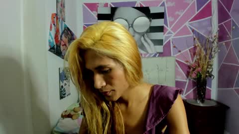 Brisa online show from 01/17/25, 02:07