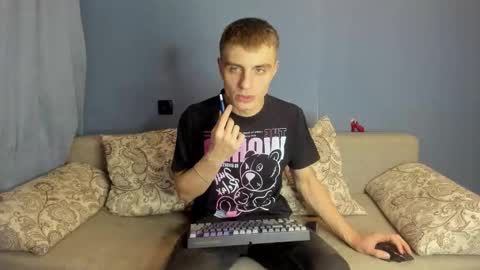 bristlebback online show from 09/25/25, 05:16