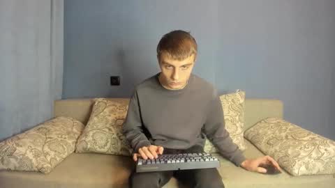 bristlebback online show from 10/21/25, 07:14