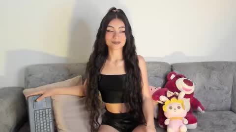 britany lenox online show from 01/16/26, 12:03