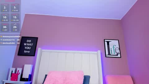 Britany online show from 09/19/25, 10:10