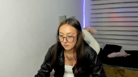 Snapshot of brith_ness chatting on 07/18/26, 03:11 Brith ness online show from 07/18/26, 03:11