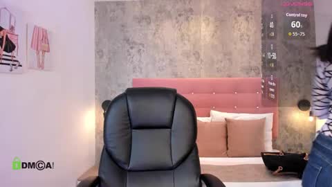 Brithany online show from 09/19/25, 12:50