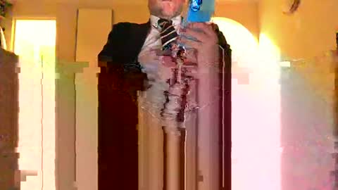 Britishman1989 online show from 11/21/25, 10:19