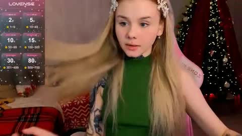 Britney online show from 12/21/25, 11:12