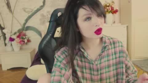 Snapshot of britneybarker chatting on 02/18/26, 09:55 britneybarker online show from 02/18/26, 09:55