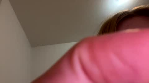 Snapshot of britneycherry08 chatting on 02/27/26, 12:05 britneycherry08 online show from 02/27/26, 12:05