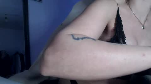 Britney online show from 04/21/26, 10:21