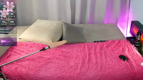 Britney. Part-time devil  online show from 02/20/26, 06:26