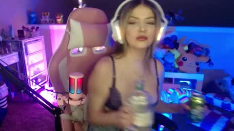 britneyskylarx online show from 12/04/25, 05:39