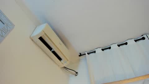 Brittany  online show from 11/24/25, 08:30