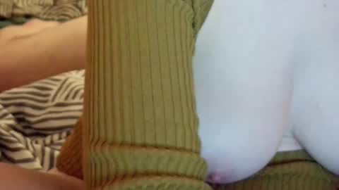 Claire and Gary online show from 12/25/24, 05:47