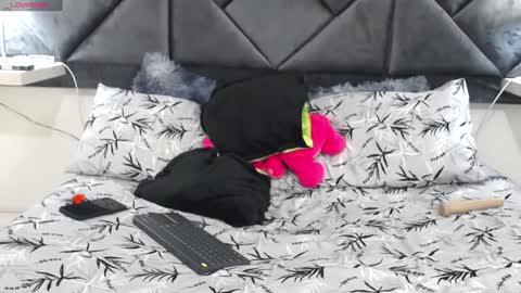 Briyith Gonza online show from 01/14/25, 03:11