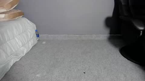 brockhurn_ online show from 04/30/26, 01:12