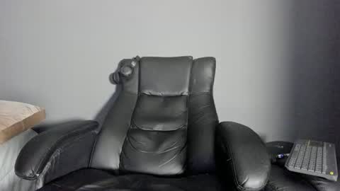 Snapshot of brockhurn_ chatting on 06/16/26, 03:31 brockhurn_ online show from 06/16/26, 03:31