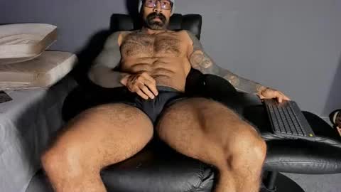 Snapshot of brockhurn_ chatting on 07/18/26, 02:05 brockhurn_ online show from 07/18/26, 02:05