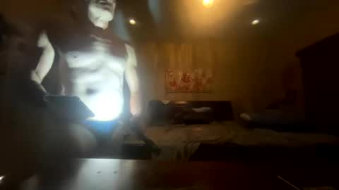 Snapshot of brodienewport chatting on 03/03/26, 05:13 brodienewport online show from 03/03/26, 05:13