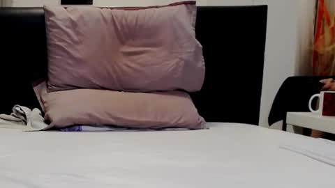 BrodyStone online show from 12/17/24, 11:27